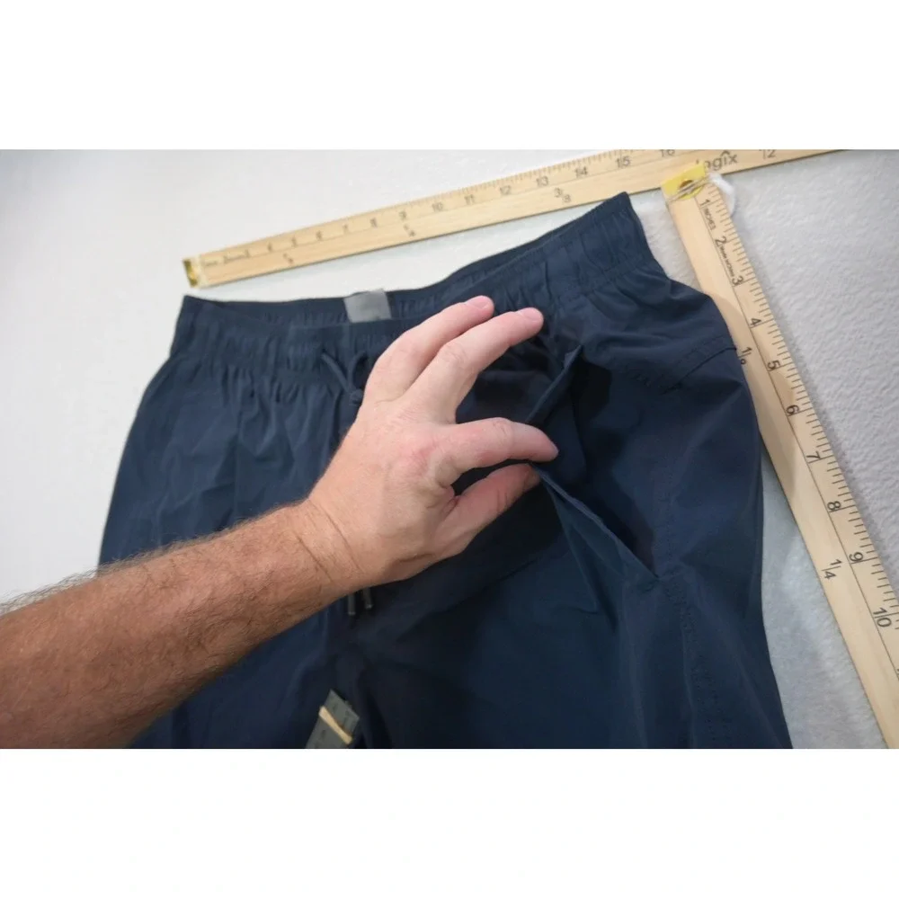 VRST Athletic Gym Shorts Men Large Navy Blue Drawstring Mesh Lined Excellent